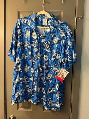 Disney Blue & White Tropical Mickey Short-Sleeve Button-Up Shirt